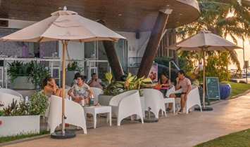 cat-Meherio-Tahitian-Bistro-Papeete-1 Meherio Tahitian Bistro Papeete